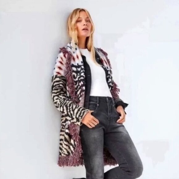 Anthropologie Sweaters - Anthropologie Sweater Women's 1X Paloma Fringed Animal Print Belted Cardigan
